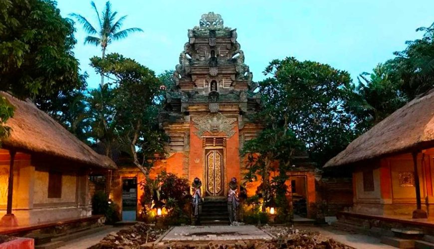 balitourvoyage ubud royal palace header